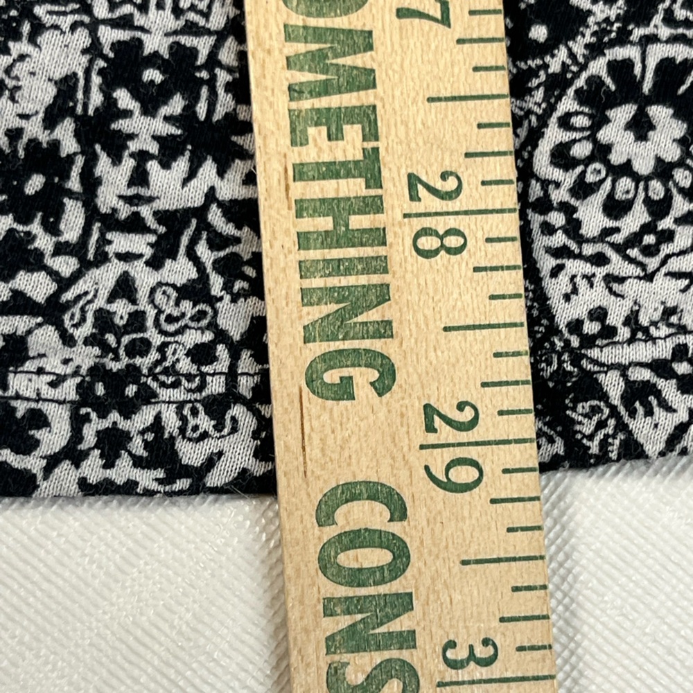 Lucky Brand Women's Plus Black/White Paisley Blouse Top Size 3X - Picture 13 of 13